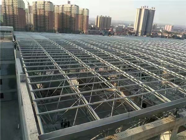 鋼結構網架施工隊伍